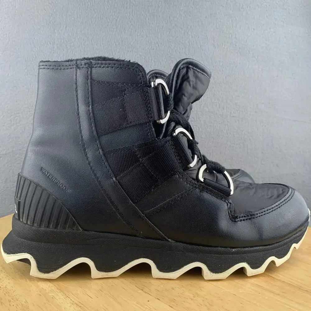 Sorel Kinetic Black Leather Winter Ankle Boot Waterproof Women’s Size 8 US